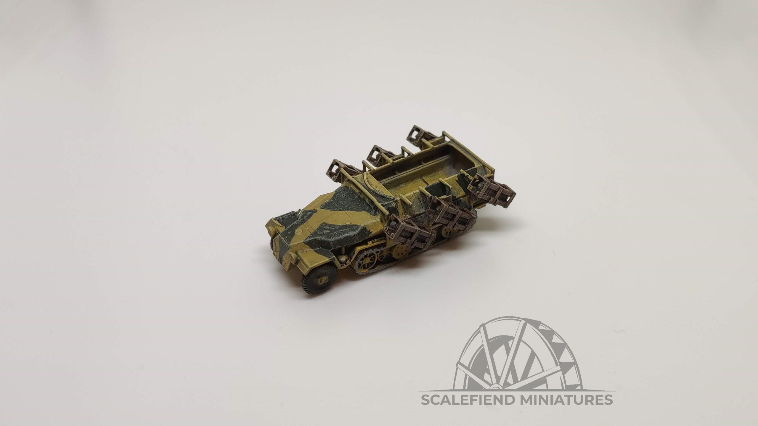 1/100 (15mm) German SDKFZ 251 Stuka zu Fuss image 1