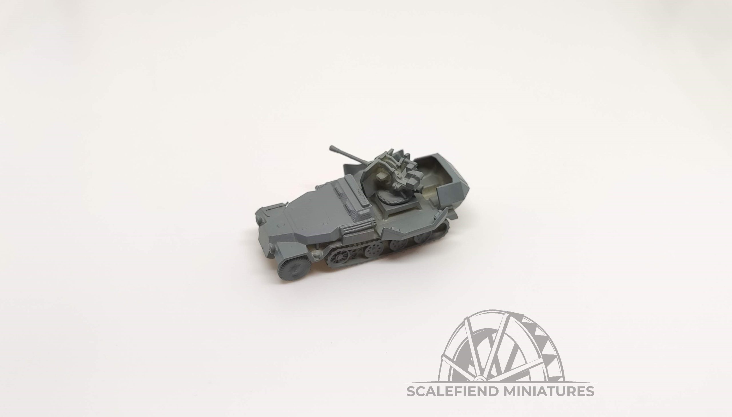 1/100 (15mm) Sdkfz 251-17 Ausf C Flak 28 half-track image 1