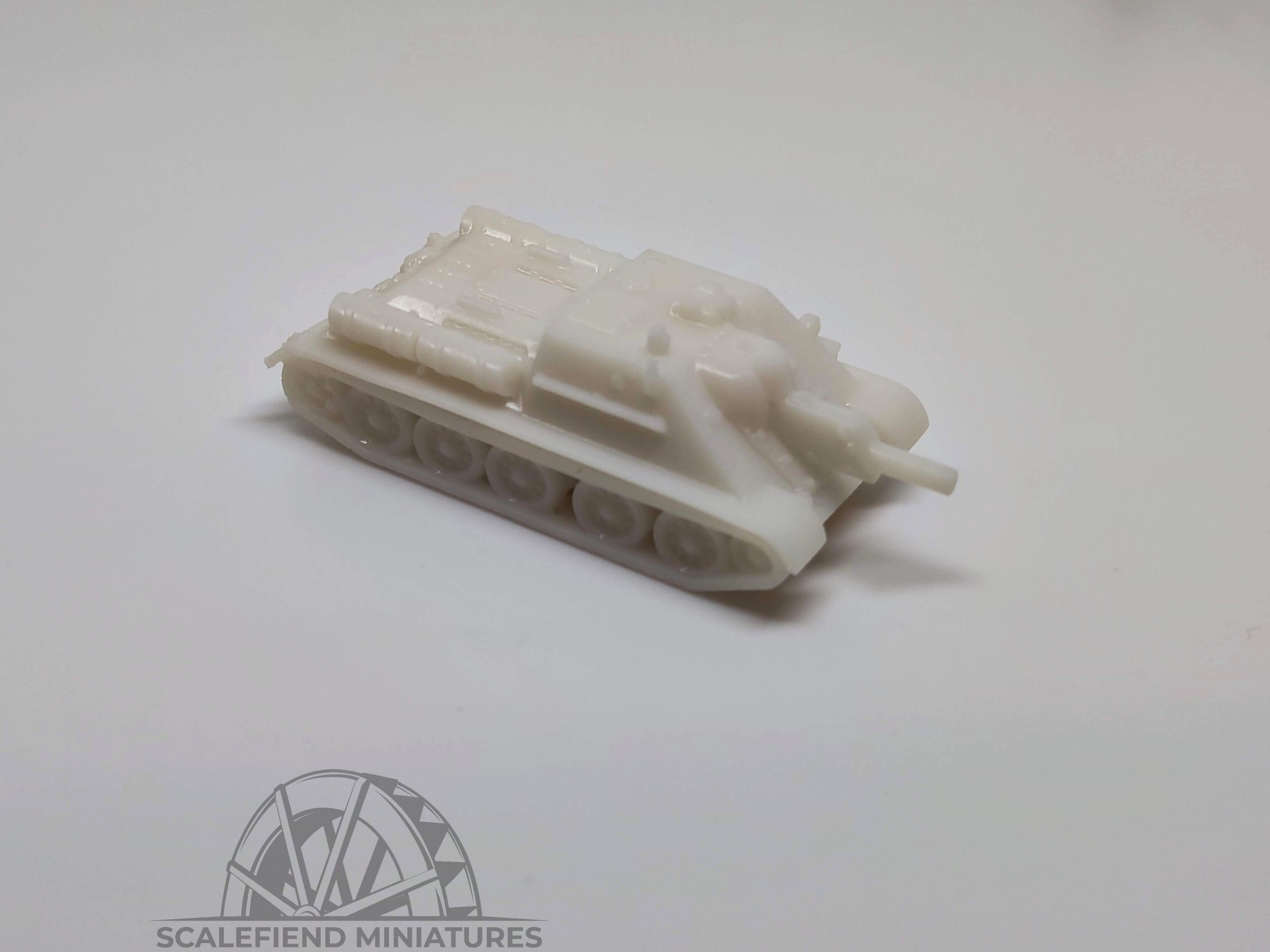 1/100 (15mm) Soviet SU-122 tank destroyer image 1