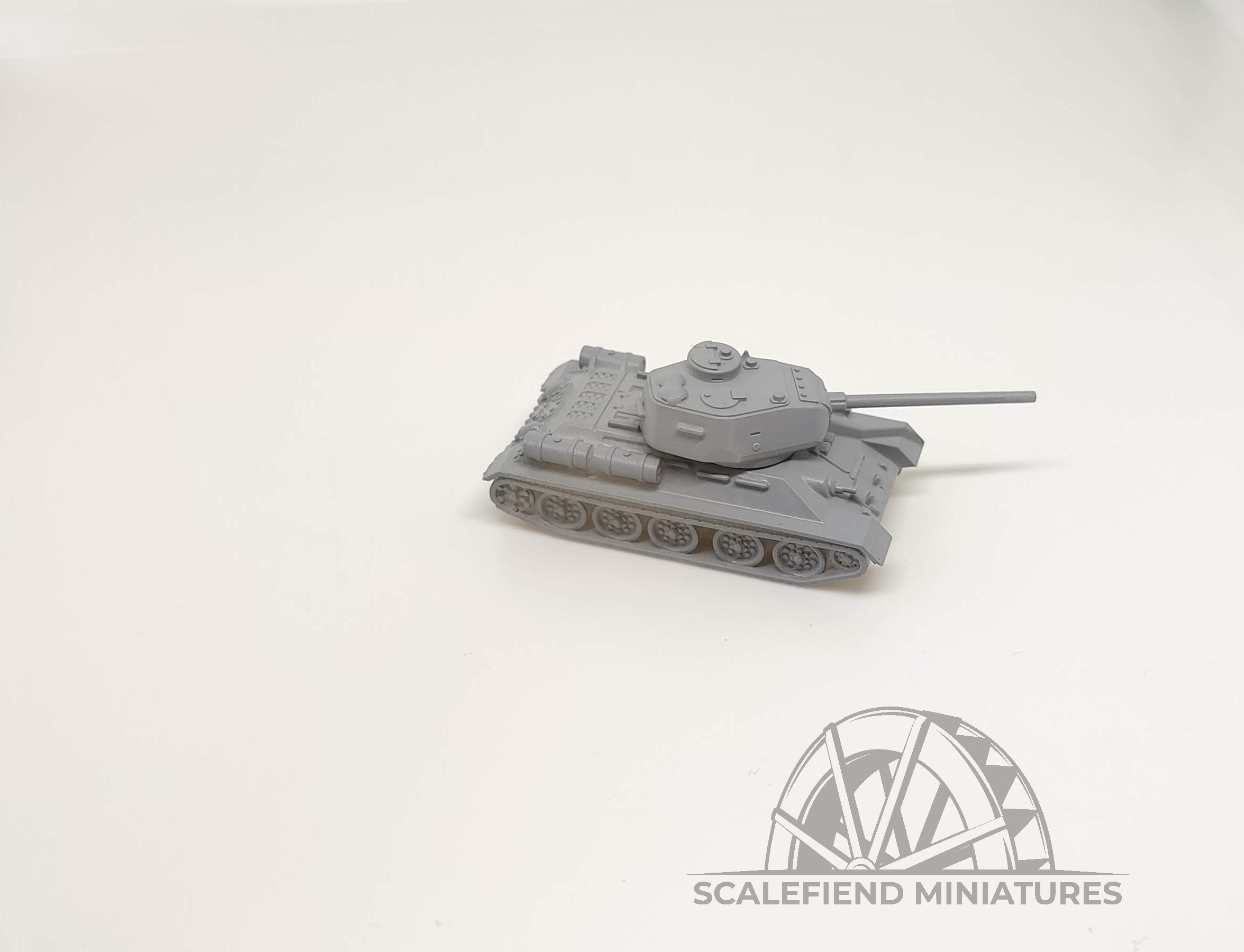 1/100 (15mm) Soviet T-34/85 tank image 2