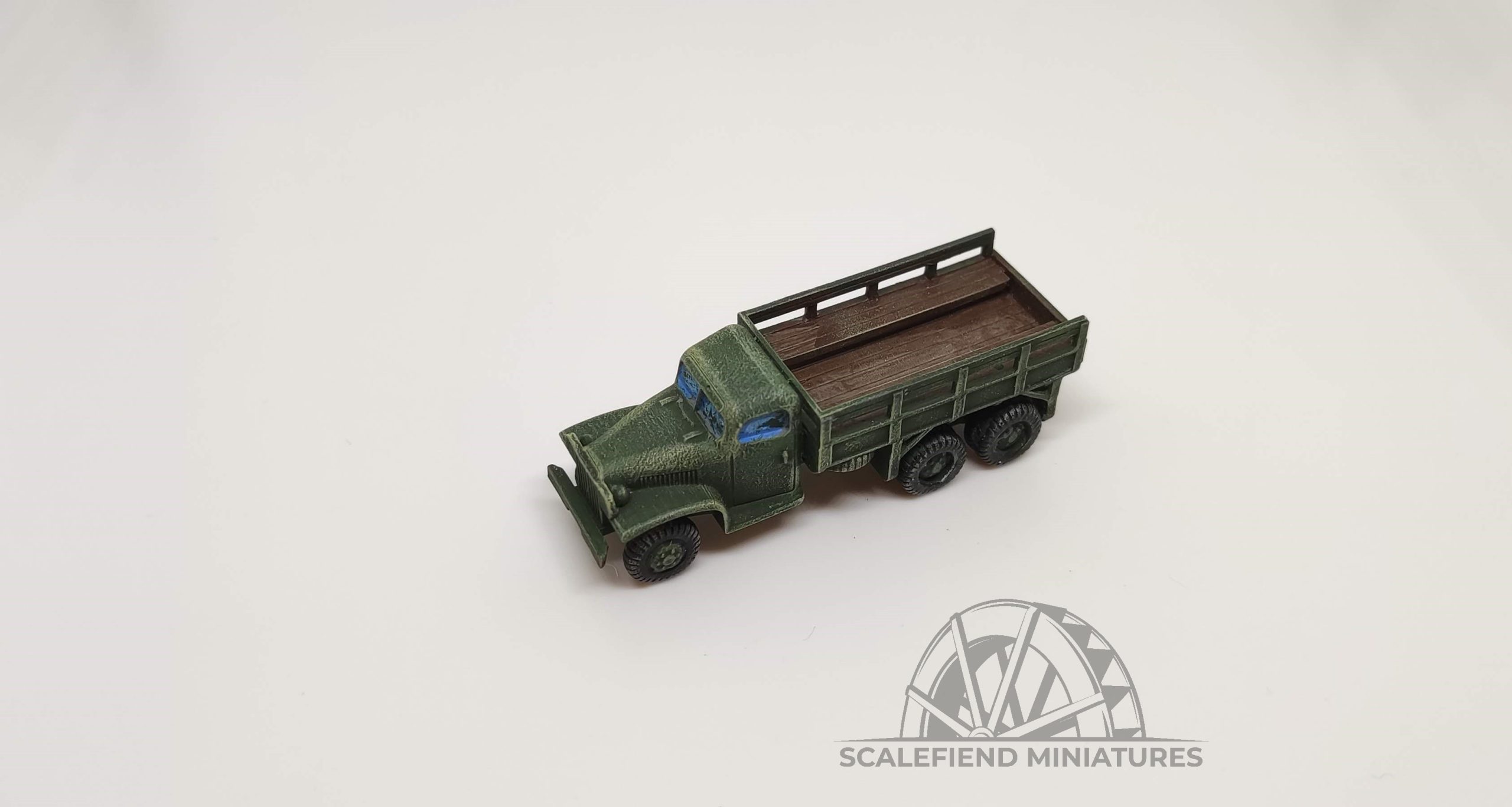 1/100 (15mm) US GMC 353 6x6 Truck with flatbed & benches image 2