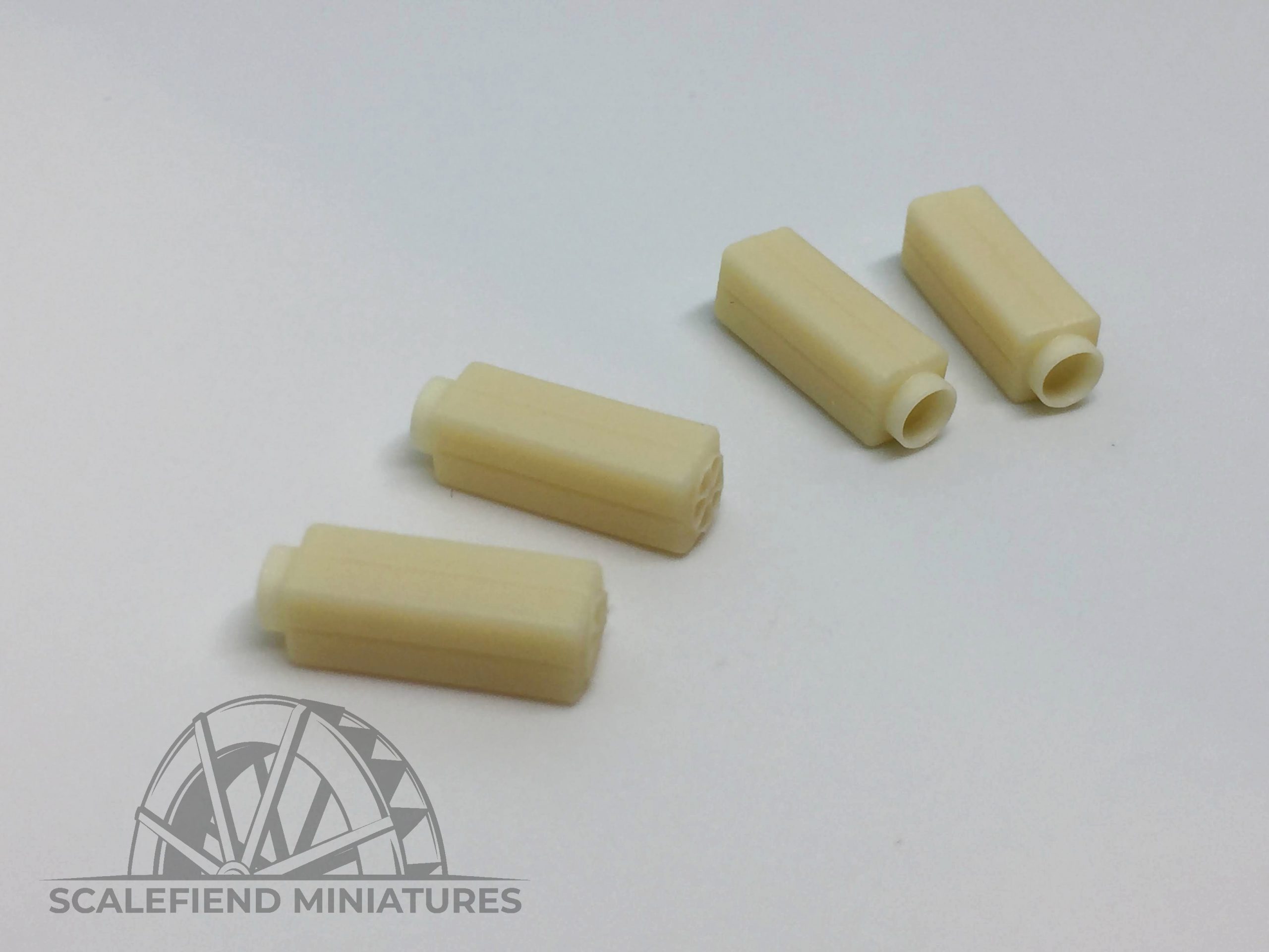 1/72 German WW2 Fallschirmjäger Drop canisters image 1
