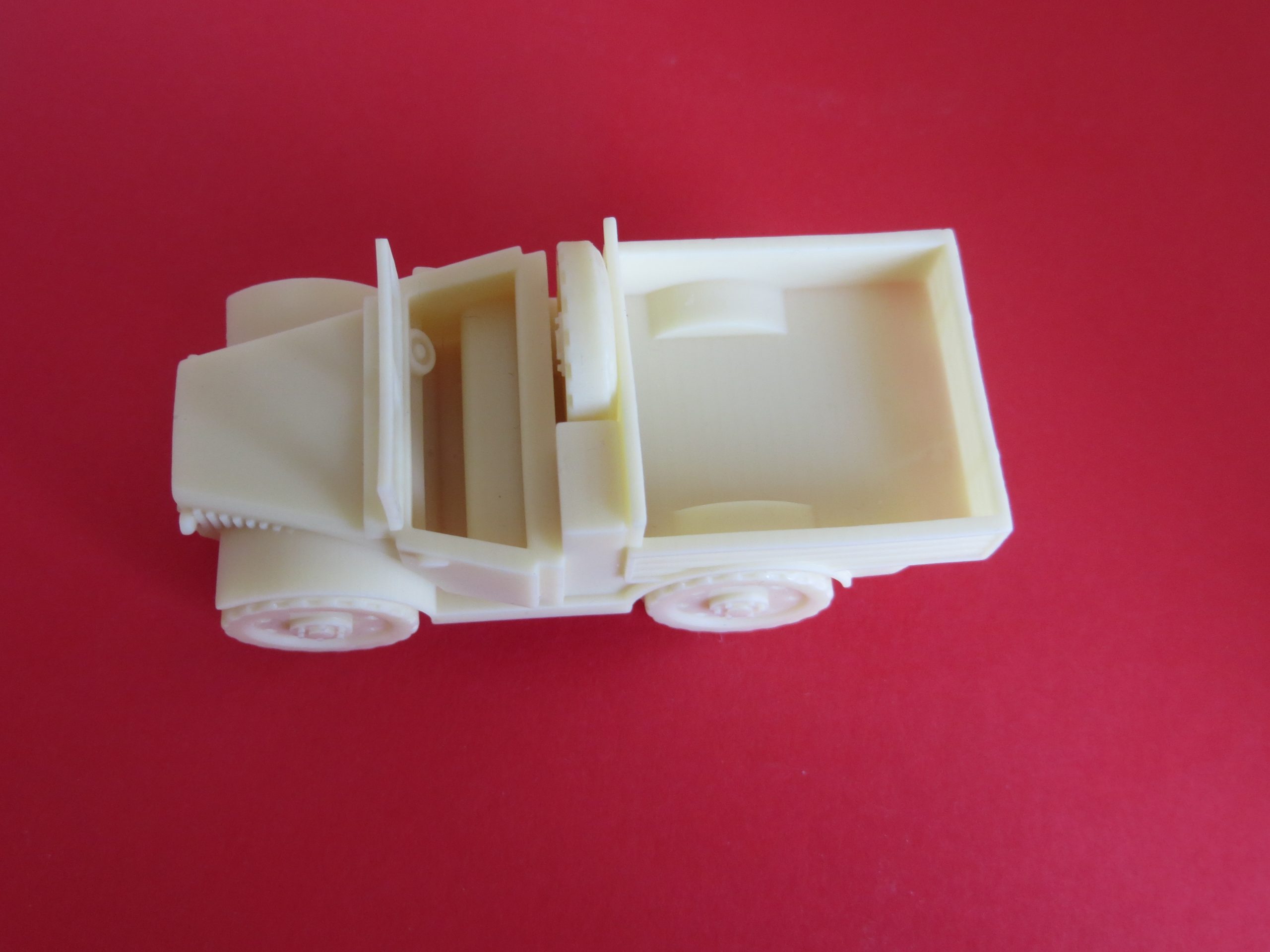 1/72 Italian SPA AS.37 truck - WW2 - Quick Build Kit image 6