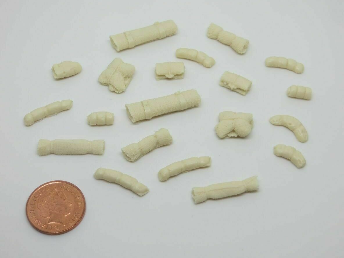 1/72 Stowage set - medium and large rolls & tarps for vehicles etc -pk9 image 3