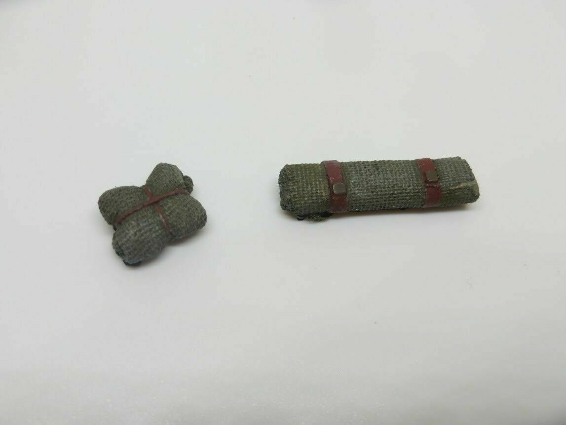 1/72 Stowage - tarps and bed roll set pk4 image 4