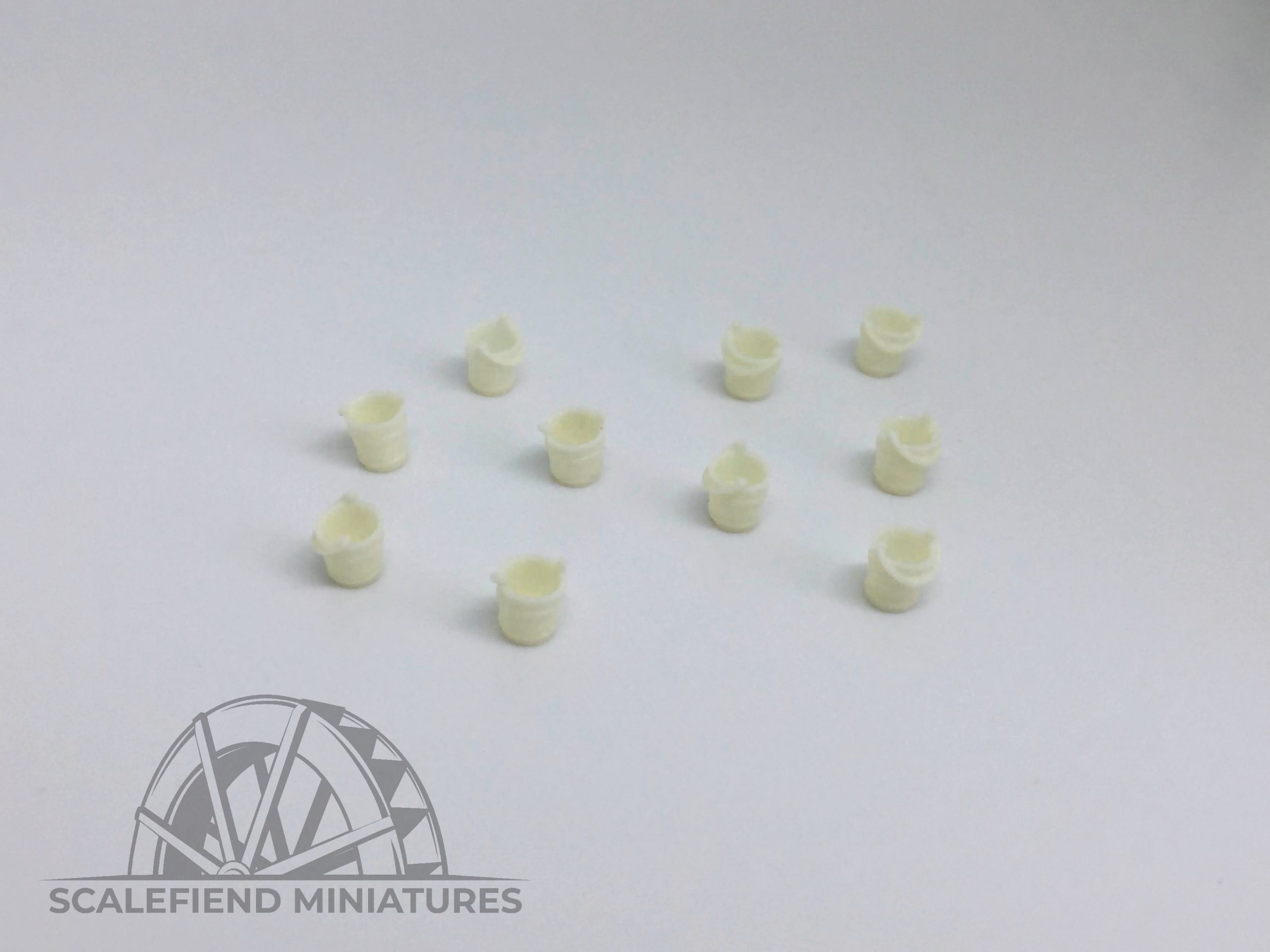 1/72 Wooden Buckets x10 image 2