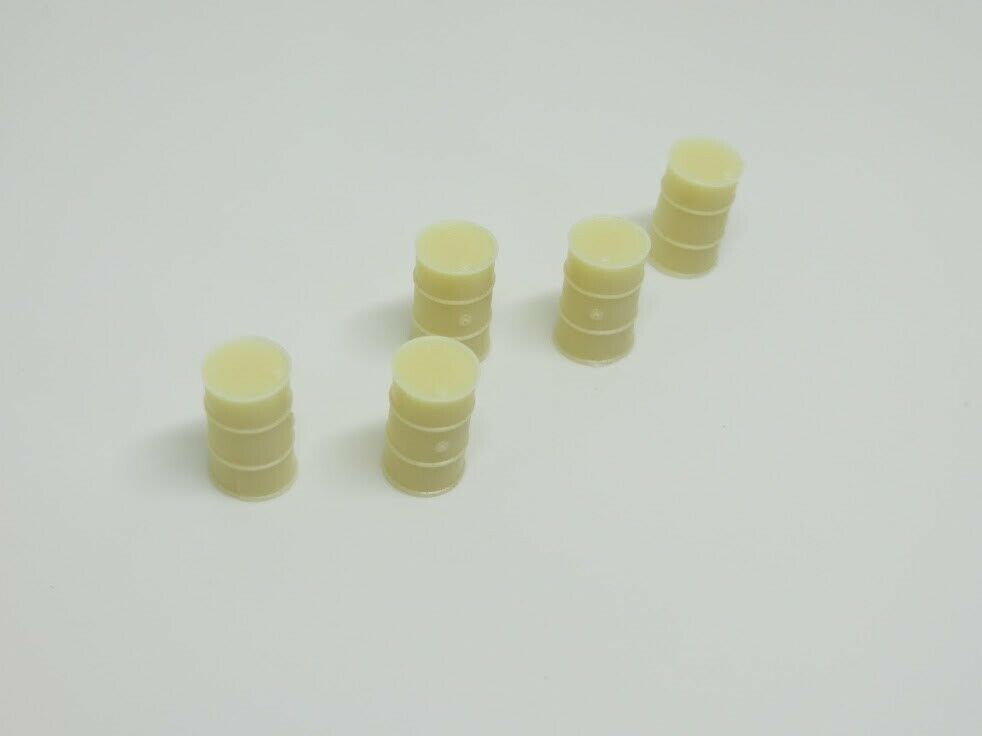 20mm 1/72 - 5 x Fuel drums / barrels image 3