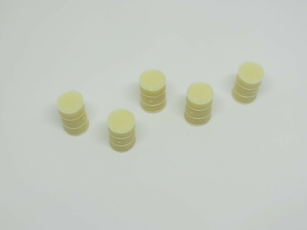 20mm 1/72 - 5 x Fuel drums / barrels image 4